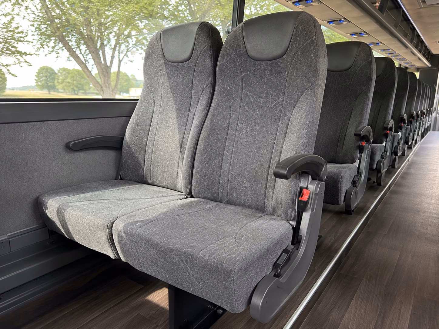find the right bus for your orange county ceremony and reception transfer