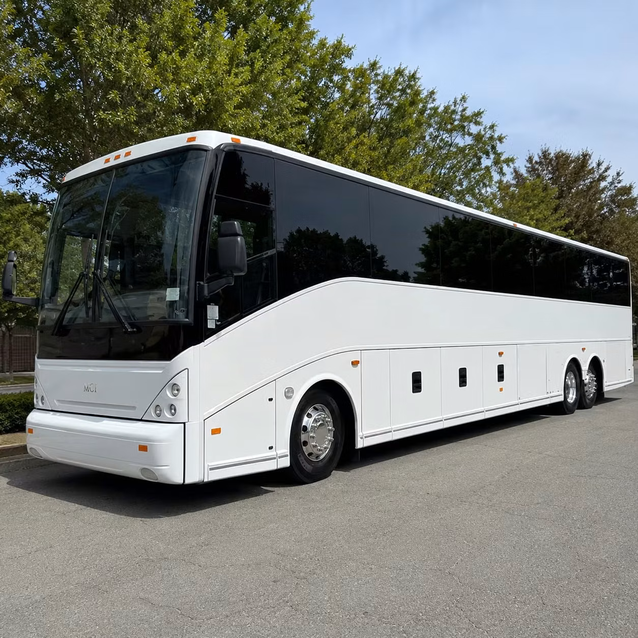 honda center charter bus rentals for ducks fans and concert crowds